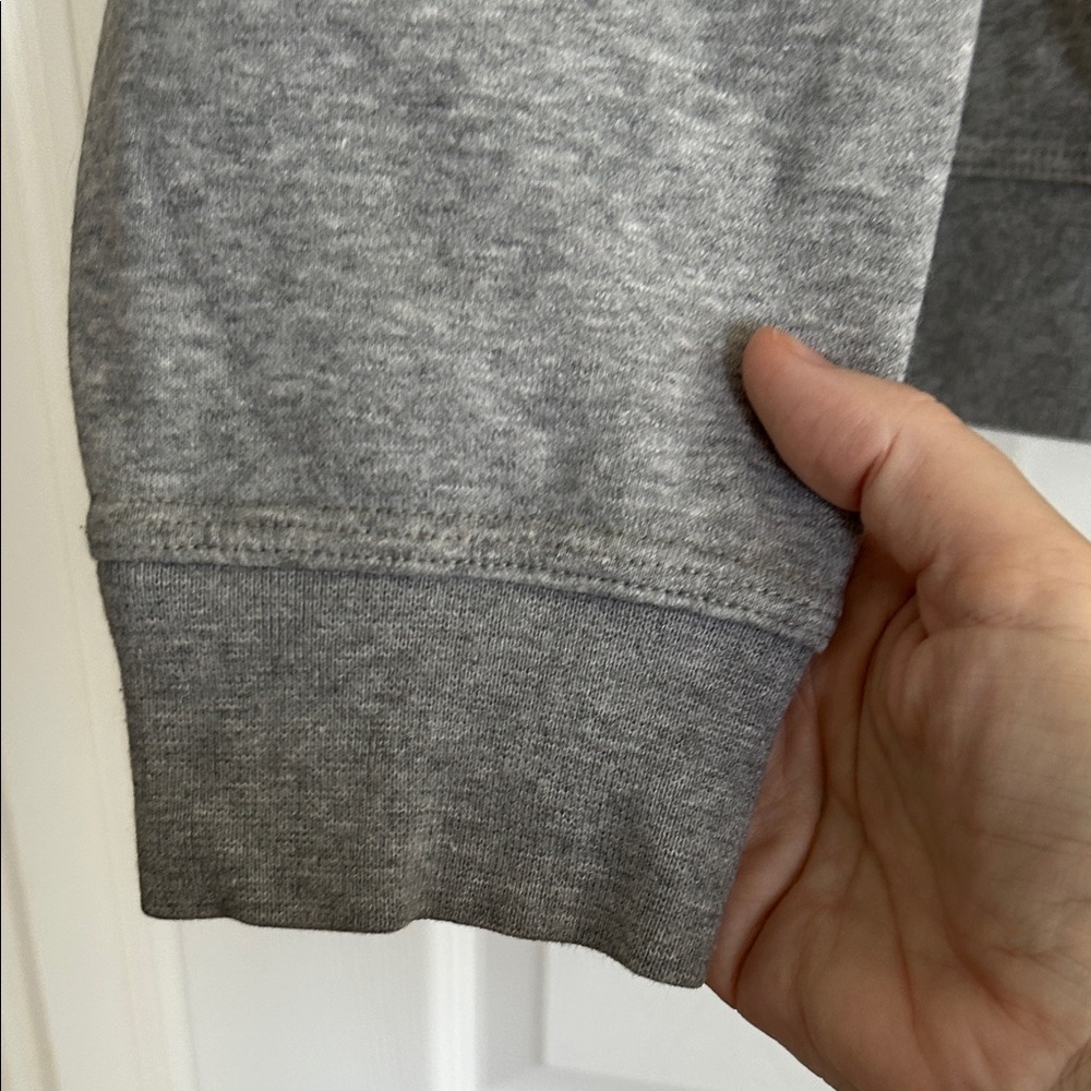 Nike Men's Heather Gray Crewneck Sweater - Picture 4 of 7